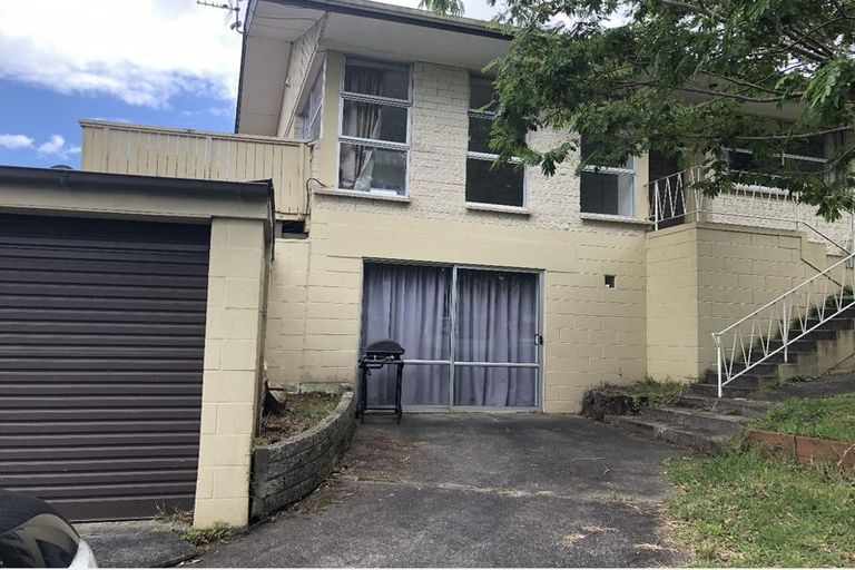 Photo of property in 43 Mayfair Crescent, Mairangi Bay, Auckland, 0630