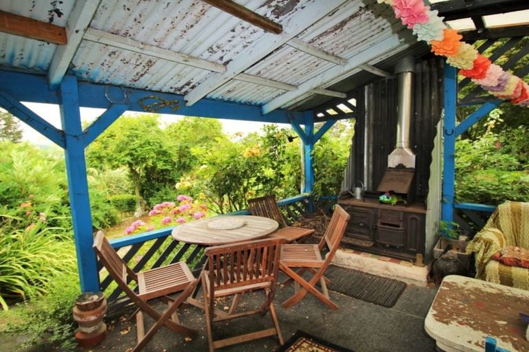 Photo of property in 19 Main Road, Maheno, Oamaru, 9495