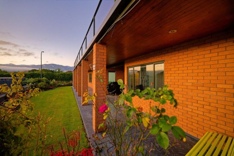 Photo of property in 1 Tui Road, South Bay, Kaikoura, 7300