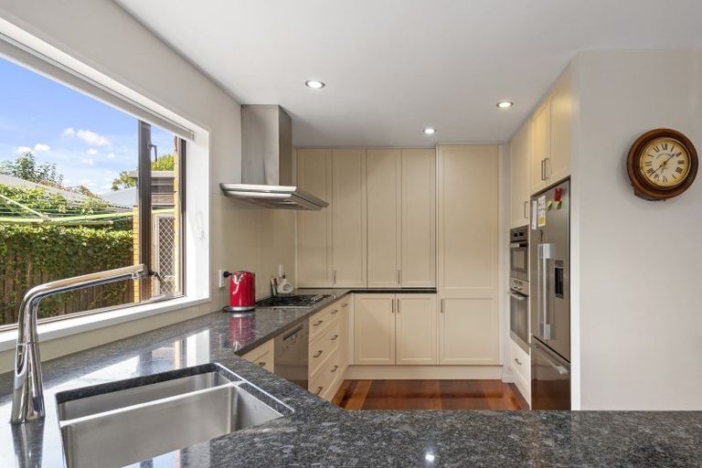 Photo of property in 79a Jeffreys Road, Fendalton, Christchurch, 8052