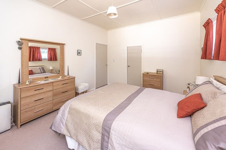 Photo of property in 94 Anzac Parade, Whanganui East, Whanganui, 4500