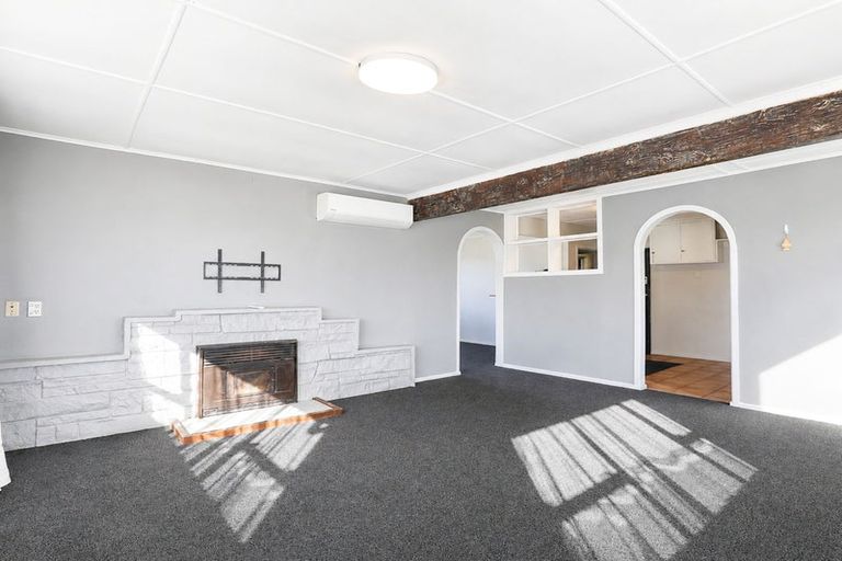 Photo of property in 2 Ngareta Road, Mourea, Rotorua, 3074