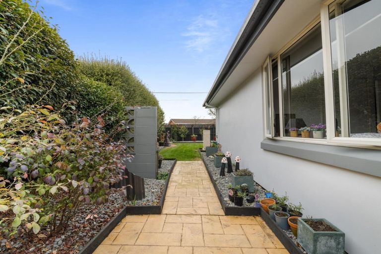 Photo of property in 2 Blairdon Place, Bishopdale, Christchurch, 8053