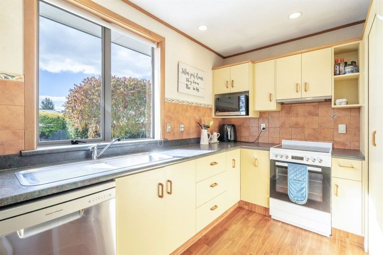 Photo of property in 1 Clyde Street, Gore, 9710