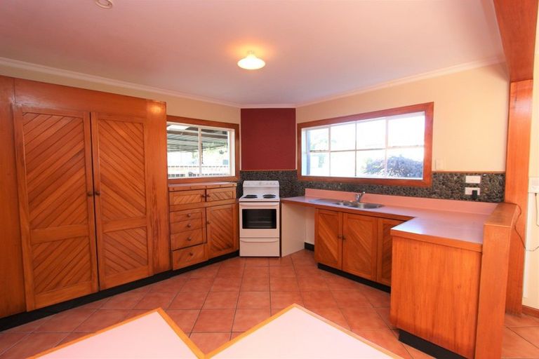 Photo of property in 5 Totara Terrace, Inglewood, 4330