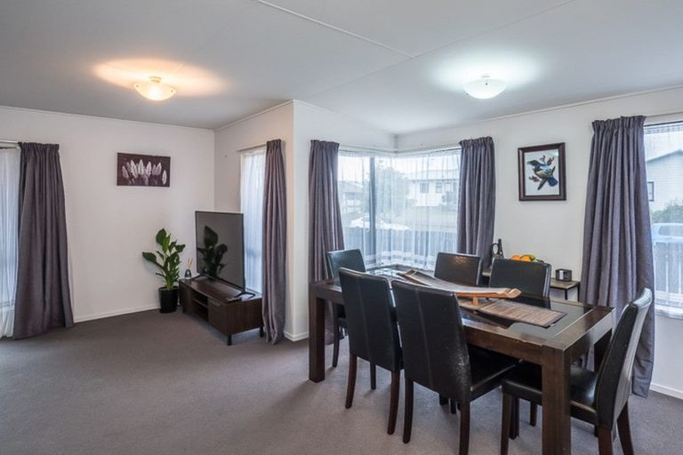 Photo of property in 3 Dennis Taylor Court, Paraparaumu, 5032