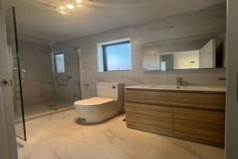 Photo of property in 28c Greenmeadows Avenue, Manurewa East, Auckland, 2102