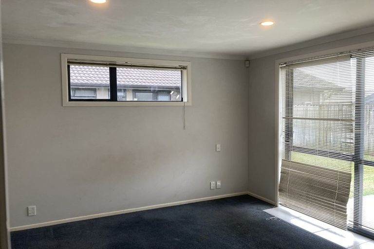 Photo of property in 85 Redcastle Drive, East Tamaki, Auckland, 2013