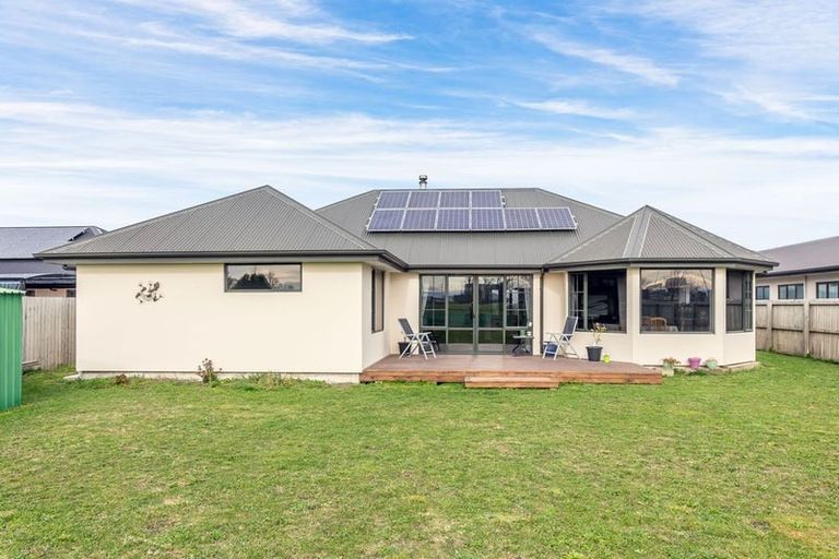 Photo of property in 37 Seymour Drive, Rolleston, 7614