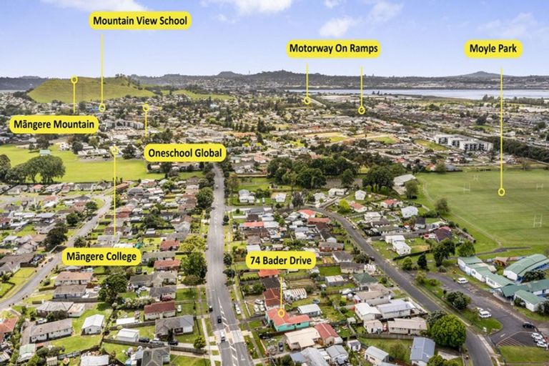 Photo of property in 74 Bader Drive, Mangere, Auckland, 2022