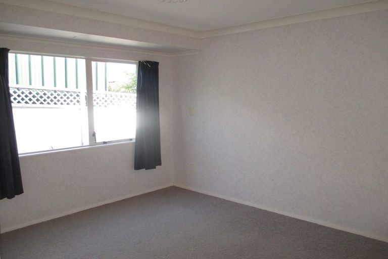 Photo of property in 17 Prospect Place, Western Heights, Hamilton, 3200