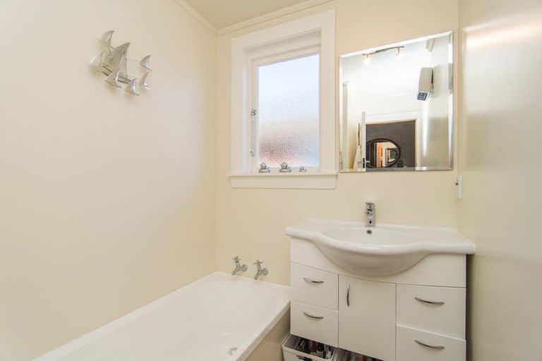 Photo of property in 223 Church Street, West End, Timaru, 7910