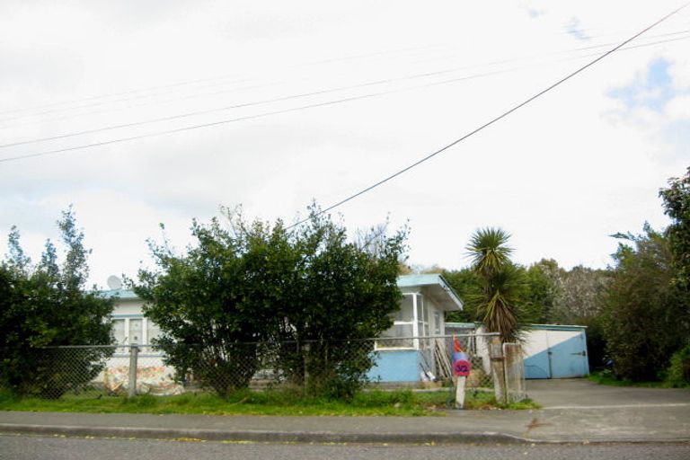 Photo of property in 312 Clifton Road, Te Awanga, 4102