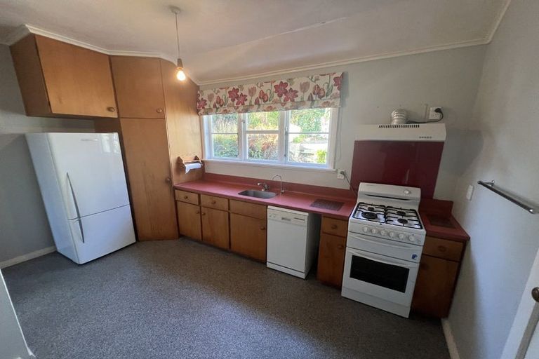 Photo of property in 169 Totara Road, Miramar, Wellington, 6022