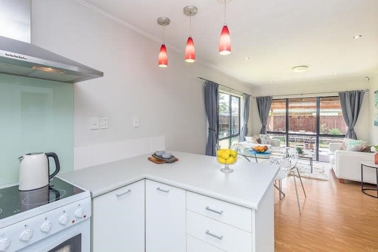 Photo of property in 200 Te Irirangi Drive, Flat Bush, Auckland, 2019