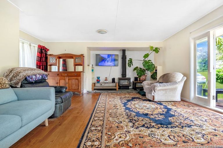 Photo of property in 9 Matai Street, Waiuku, 2123