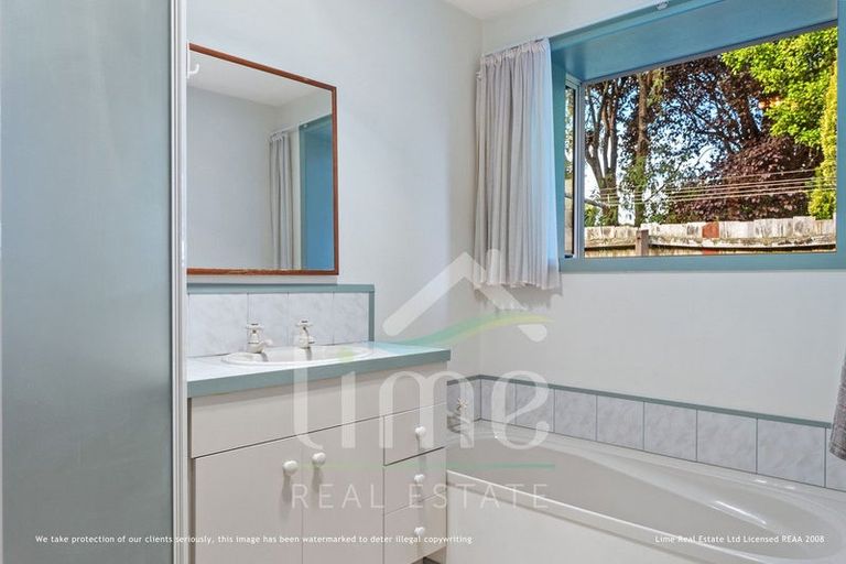 Photo of property in 23 Somerfield Street, Somerfield, Christchurch, 8024