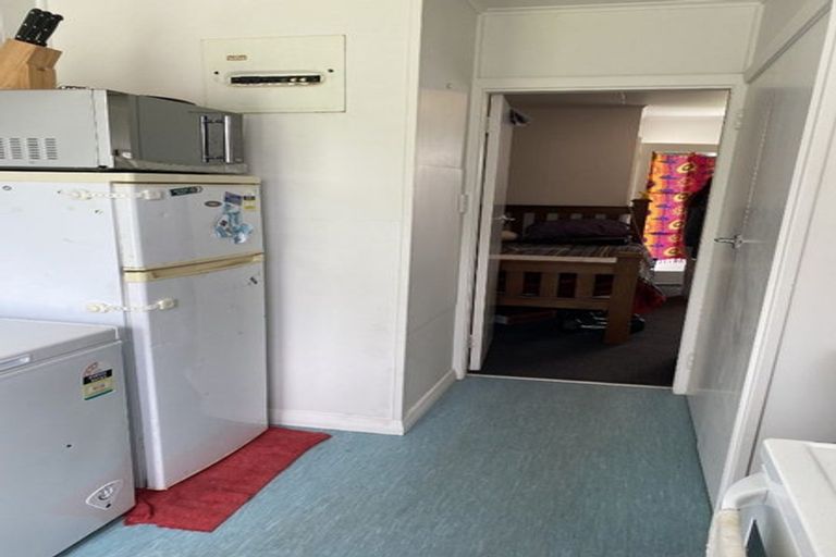 Photo of property in 138 Reynolds Street, Taita, Lower Hutt, 5011