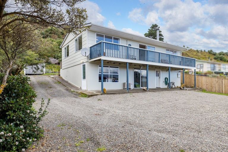 Photo of property in 108 Lake Ferry Road, Lake Ferry, Featherston, 5772