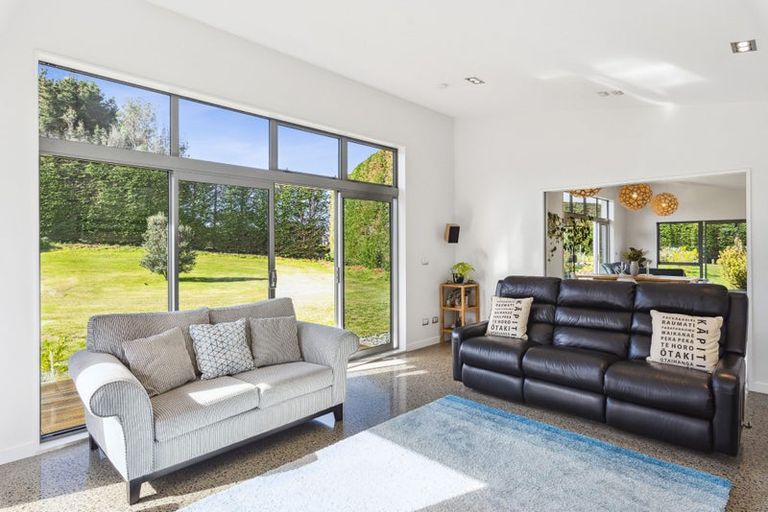 Photo of property in 19 Paetawa Road, Peka Peka, Waikanae, 5391