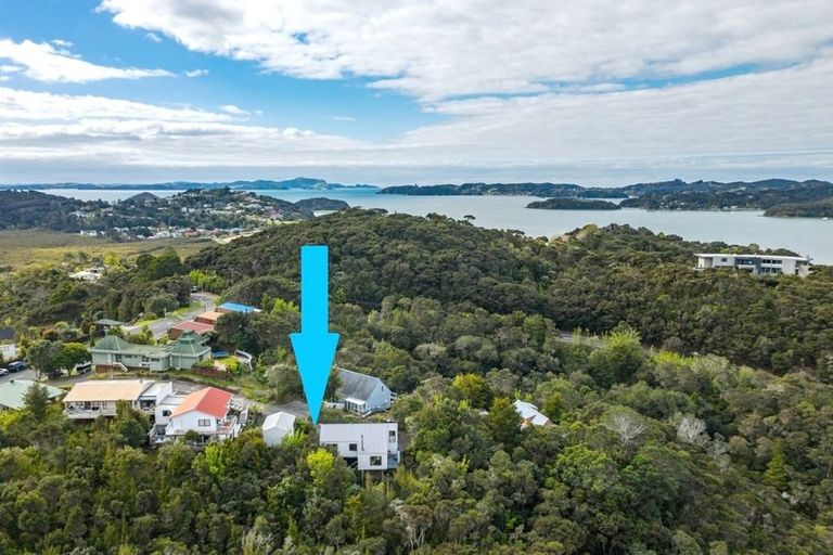 Photo of property in 15 Te Haumi Drive, Paihia, 0200