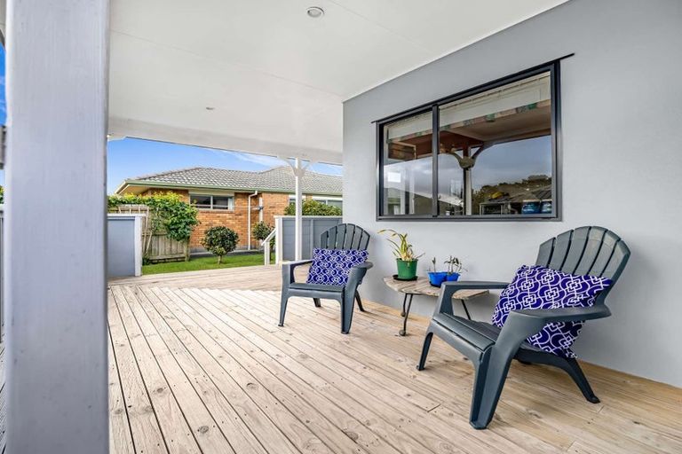 Photo of property in 89 Elsie Drive, Waiuku, 2123