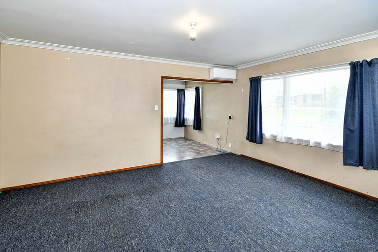 Photo of property in 27 Royston Street, Rosehill, Papakura, 2113
