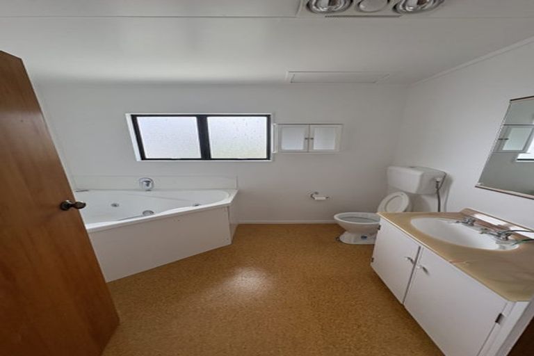 Photo of property in 114 Garnett Street, Raureka, Hastings, 4120