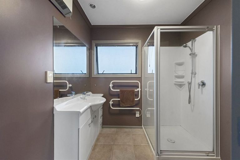 Photo of property in 180a Cambridge Road, Hillcrest, Hamilton, 3216