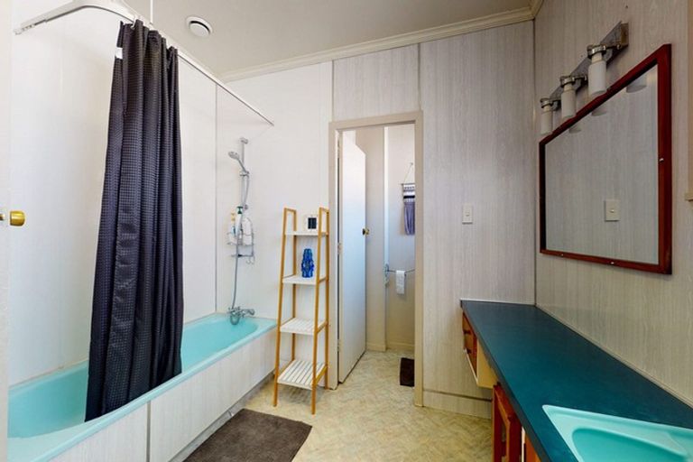 Photo of property in 479 River Road, Fairfield, Hamilton, 3214