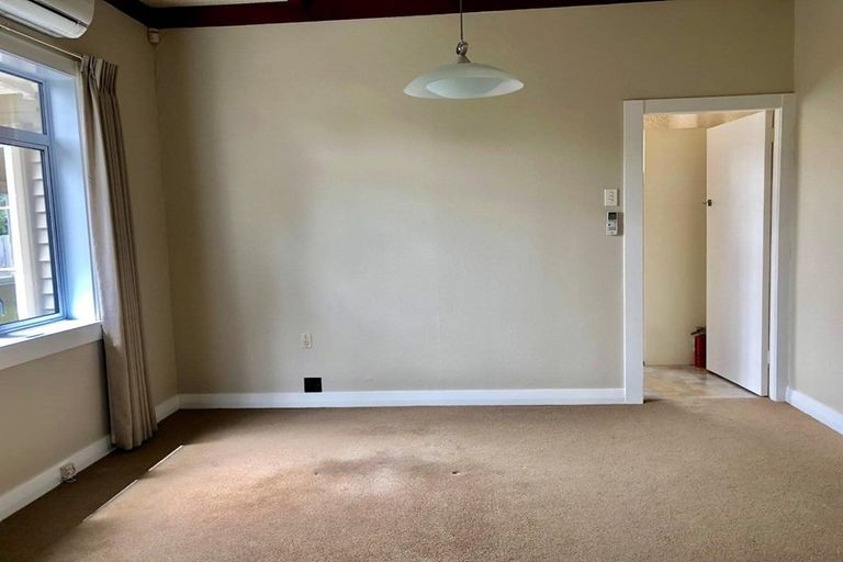 Photo of property in 58 Friedlanders Road, Manurewa, Auckland, 2102