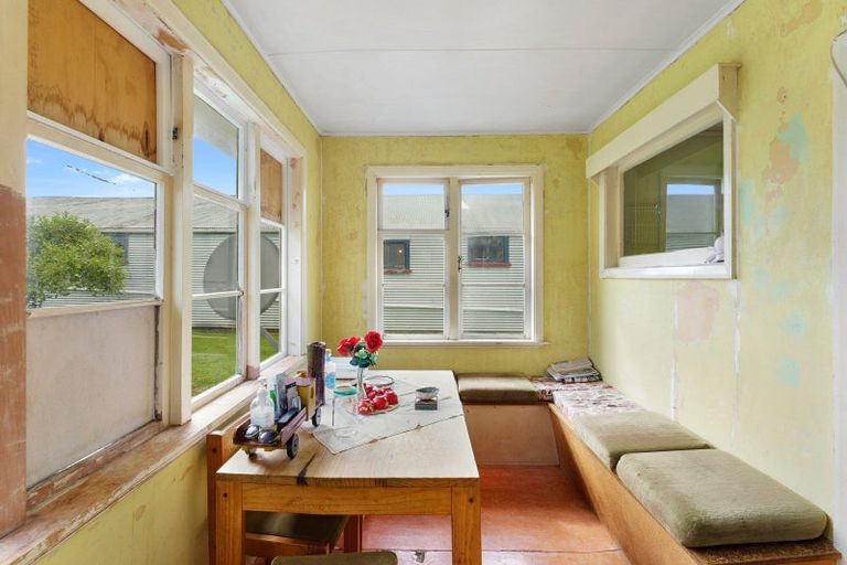 Photo of property in 280 Rangiuru Road, Otaki, 5512