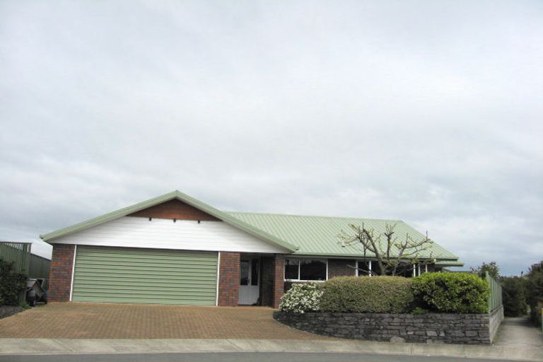 Photo of property in 5 Glover Place, Stoke, Nelson, 7011