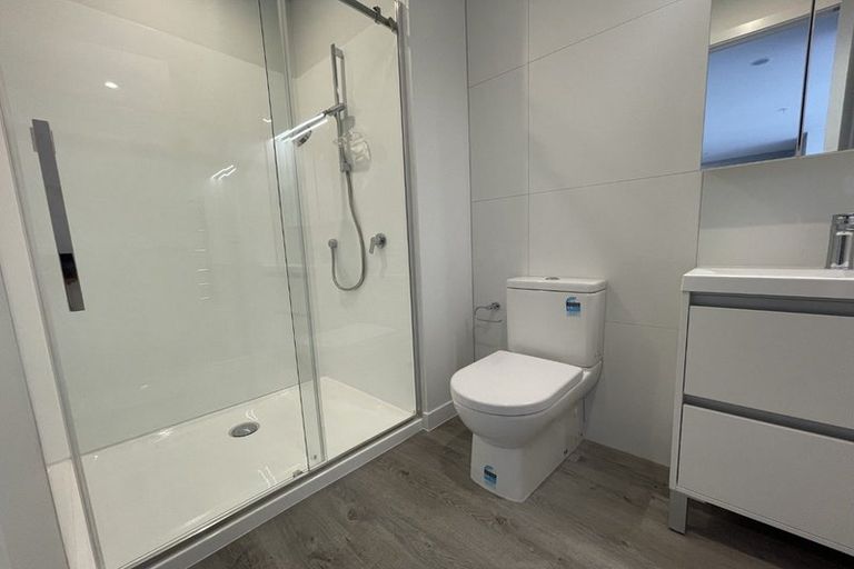 Photo of property in 104/2 Rauroa Lane, Hobsonville, Auckland, 0616