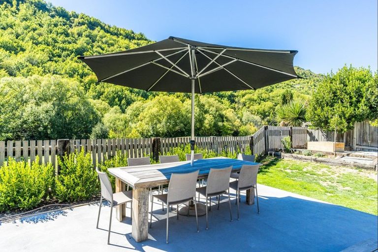 Photo of property in 38 Cornwall Street, Arrowtown, 9302