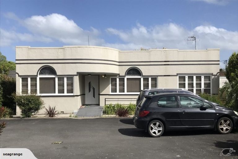 Photo of property in 76 Te Aroha Street, Hamilton East, Hamilton, 3216