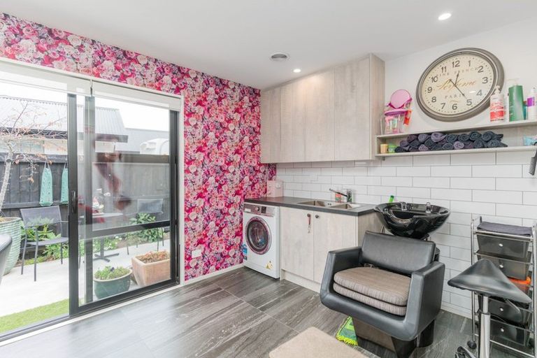 Photo of property in 62 Cameo Grove, Marshland, Christchurch, 8083