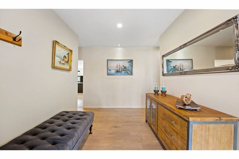 Photo of property in 4 Melville Crescent, Rolleston, 7614