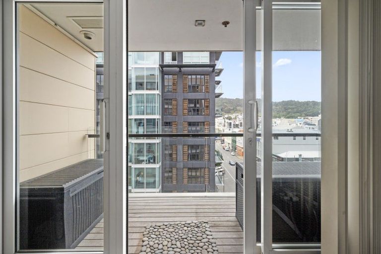 Photo of property in Monument Apartments, 6i/245 Wakefield Street, Te Aro, Wellington, 6011