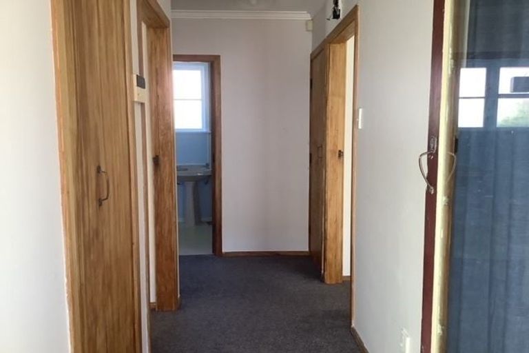 Photo of property in 125 Kings Crescent, Hutt Central, Lower Hutt, 5010