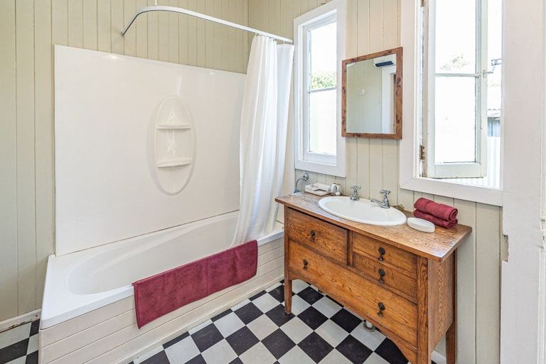 Photo of property in 25 Spier Street, Aramoho, Whanganui, 4500