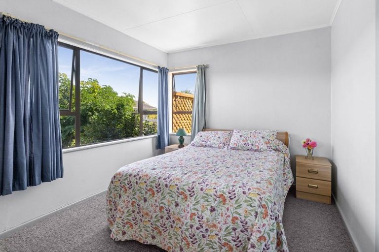 Photo of property in 36 Given Street, Havelock North, 4130