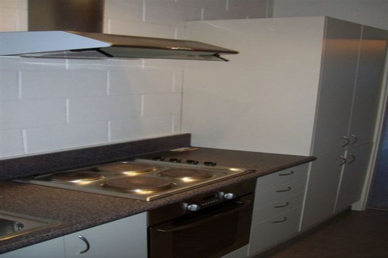 Photo of property in 2/61 Brockworth Place, Riccarton, Christchurch, 8011