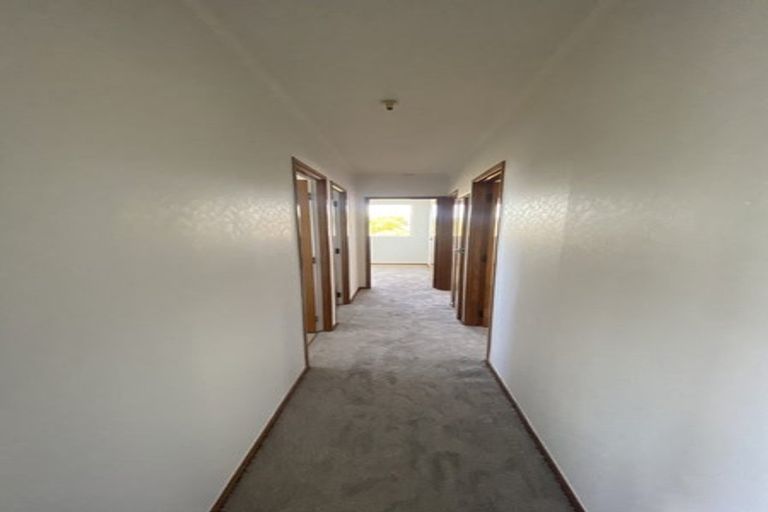 Photo of property in 309 Beach Haven Road, Birkdale, Auckland, 0626