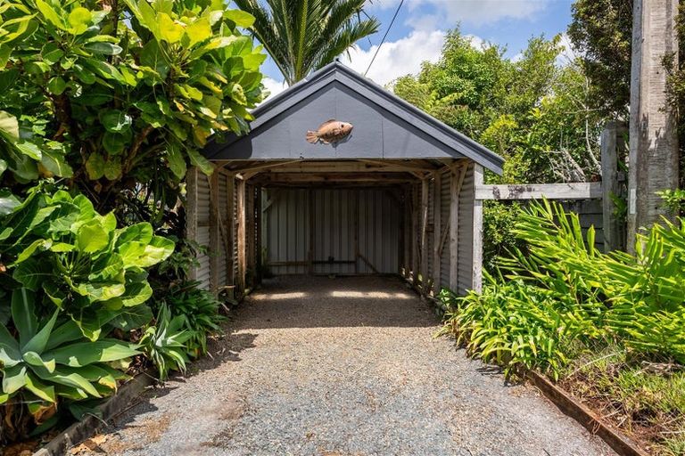 Photo of property in 13 Harbour View Road, Point Wells, Warkworth, 0986