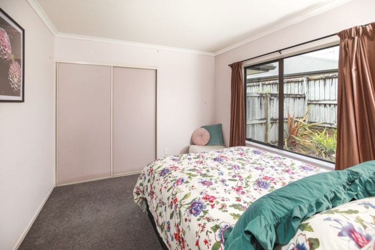 Photo of property in 37 Tuirangi Street, Flagstaff, Hamilton, 3210