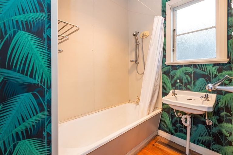 Photo of property in 8 Jollie Street, Linwood, Christchurch, 8062