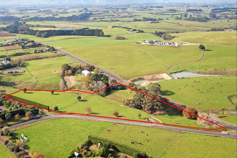 Photo of property in 10 Bryant Road, Karaka, Papakura, 2580