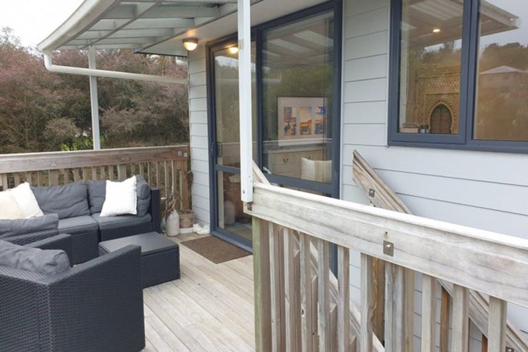 Photo of property in 45 Brian Crescent, Stanmore Bay, Whangaparaoa, 0932