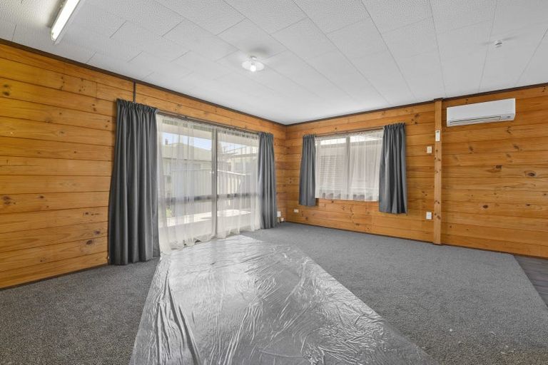 Photo of property in 30 Konene Street, Utuhina, Rotorua, 3015